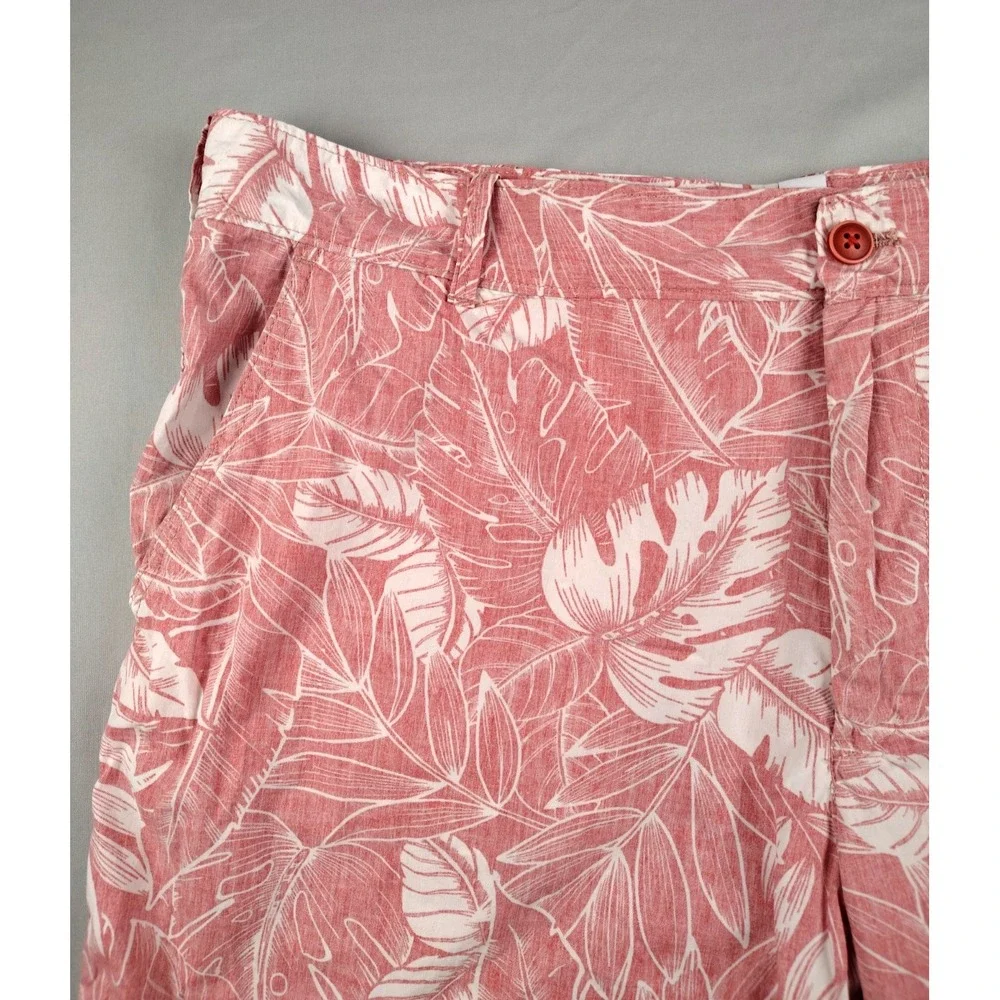IZOD Saltwater Men's 40 Pink Tropical Palm Leaf Shorts Beach Resort Chino Casual
